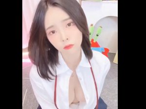 Clip thủ dâm của cô ca sỹ nhóm nhạc Hàn Yuka